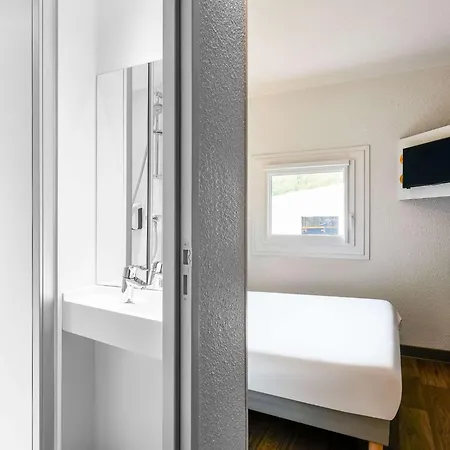 Hotel Hotelf1 Nantes Ouest Saint-Herblain