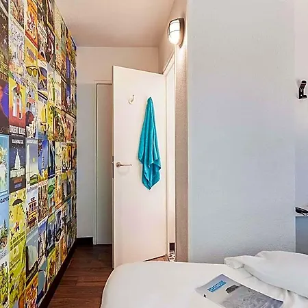 Hotelf1 Nantes Ouest Сен-Эрблен