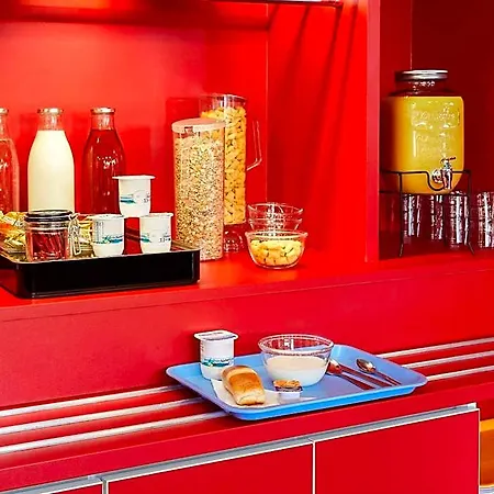 Hotell Hotelf1 Nantes Ouest