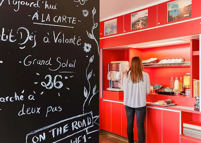 Hotelf1 Nantes Ouest