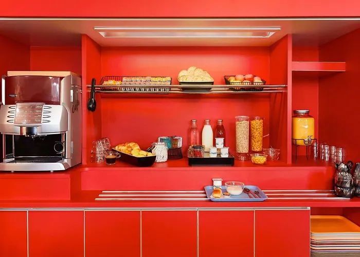 Hotelf1 Nantes Ouest *